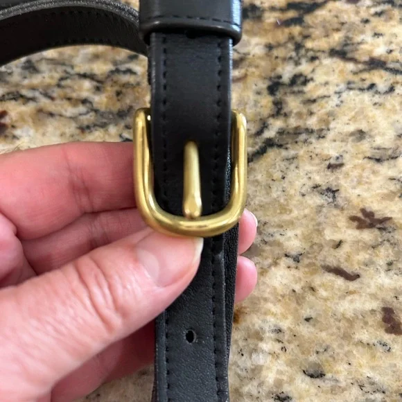 Vintage COACH Side Pack - Picture 4 of 11